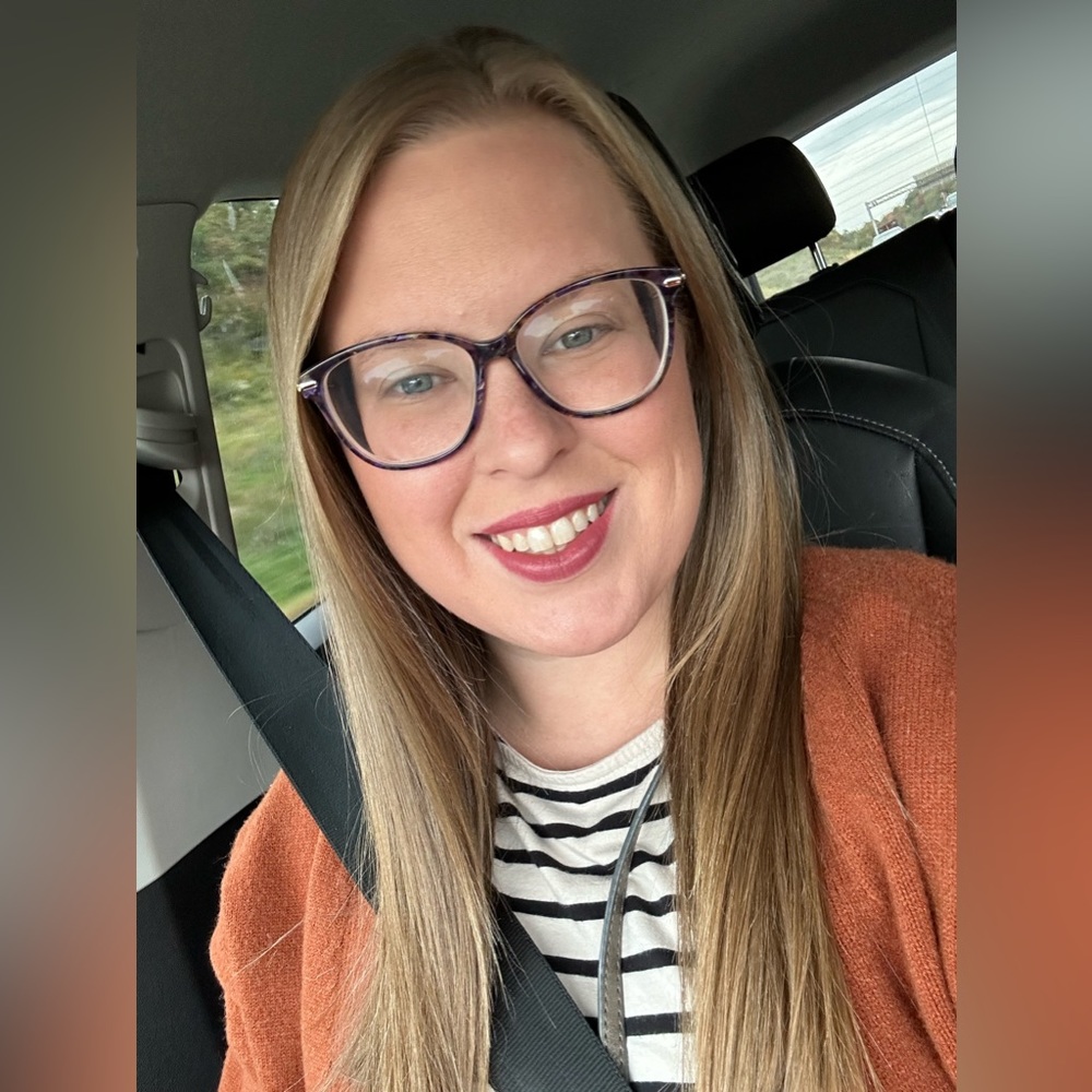 Meet your Posher, Megan